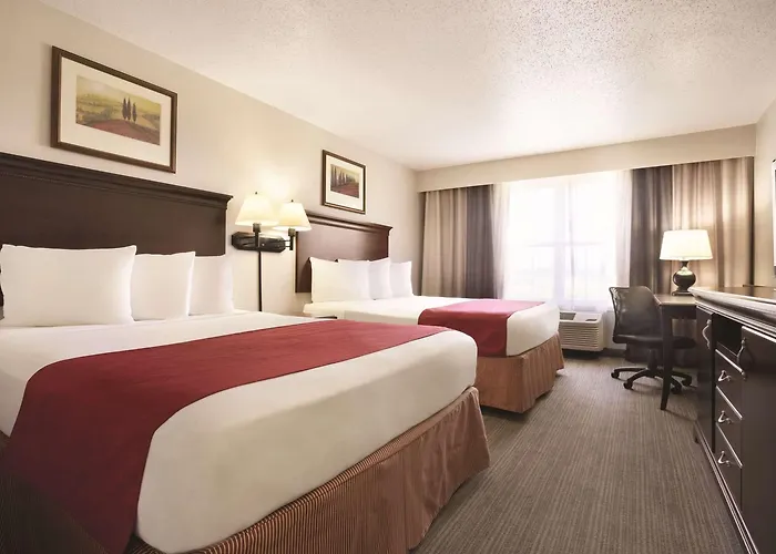 Country & By Radisson, Airport Hotel 3*