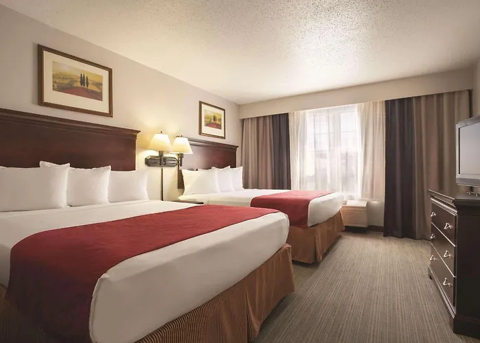 Country & By Radisson, Airport Moline